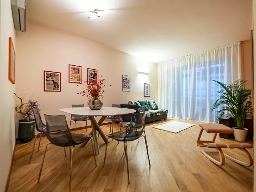 Immagine 2 di Appartamento in affitto  in Via Luigi Canonica59 a Milano