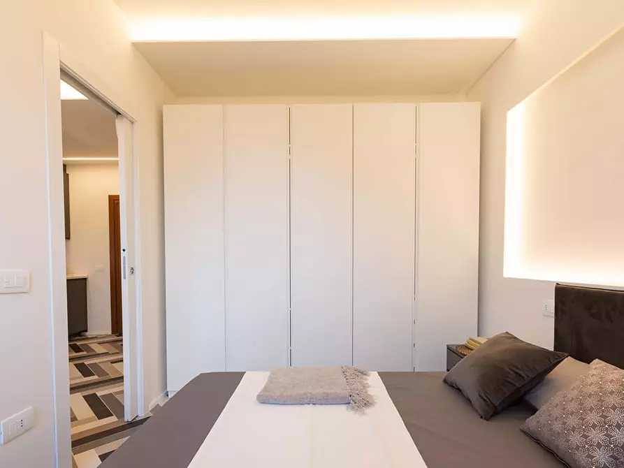 Immagine 15 di Appartamento in affitto  in Via Accademia61 a Milano