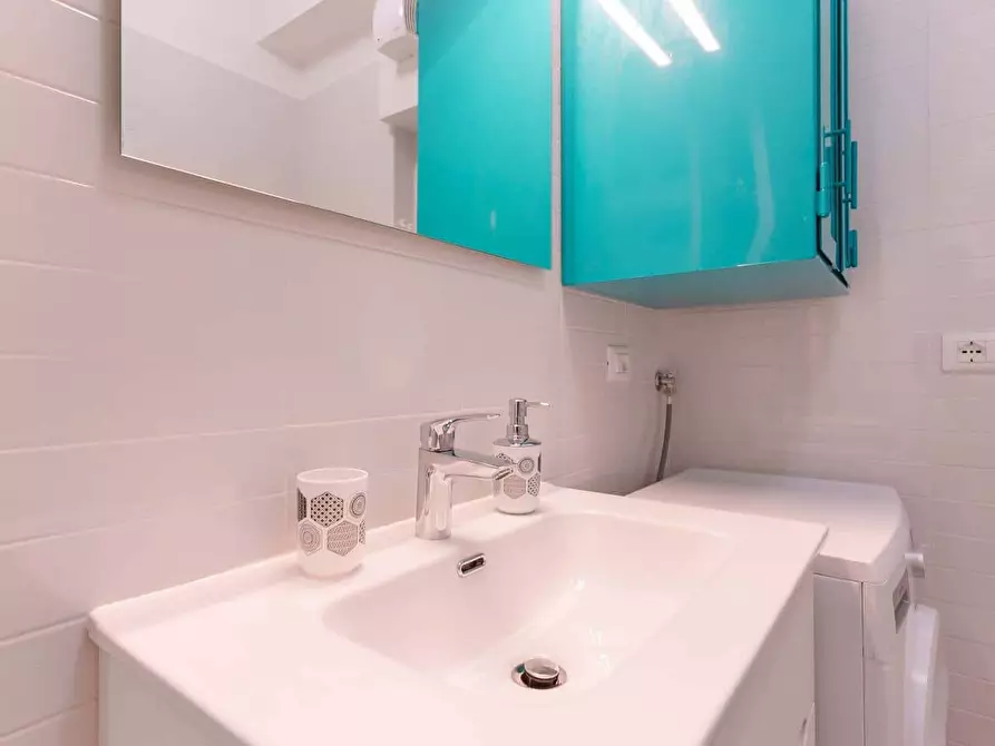 Immagine 20 di Appartamento in affitto  in Via Mascarella86 a Bologna