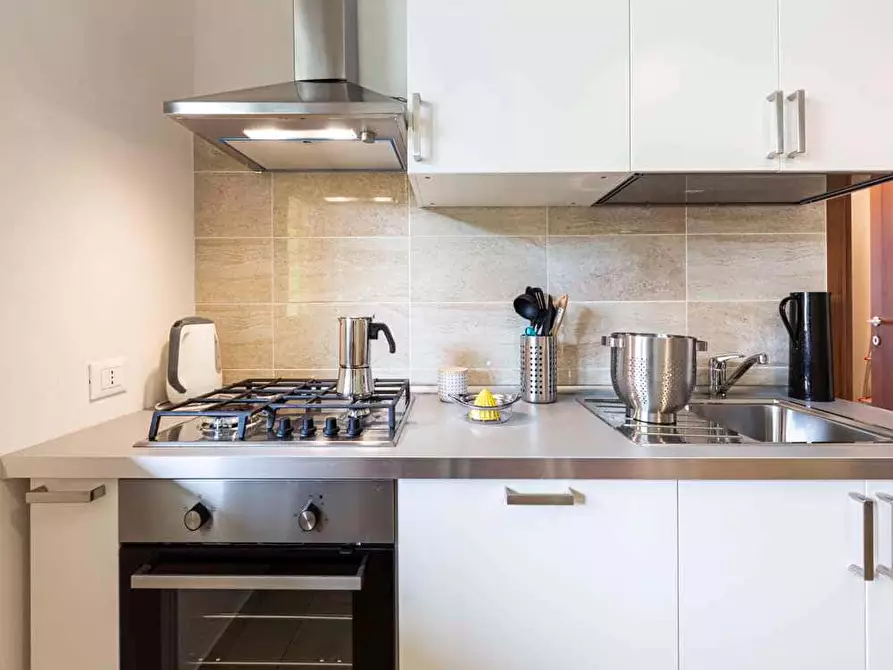 Immagine 26 di Camera in affitto  in Via Giuseppe Regaldi19 a Milano