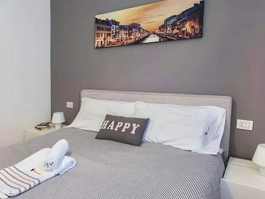 Immagine 2 di Appartamento in affitto  in Via Ascanio Sforza55 a Milano