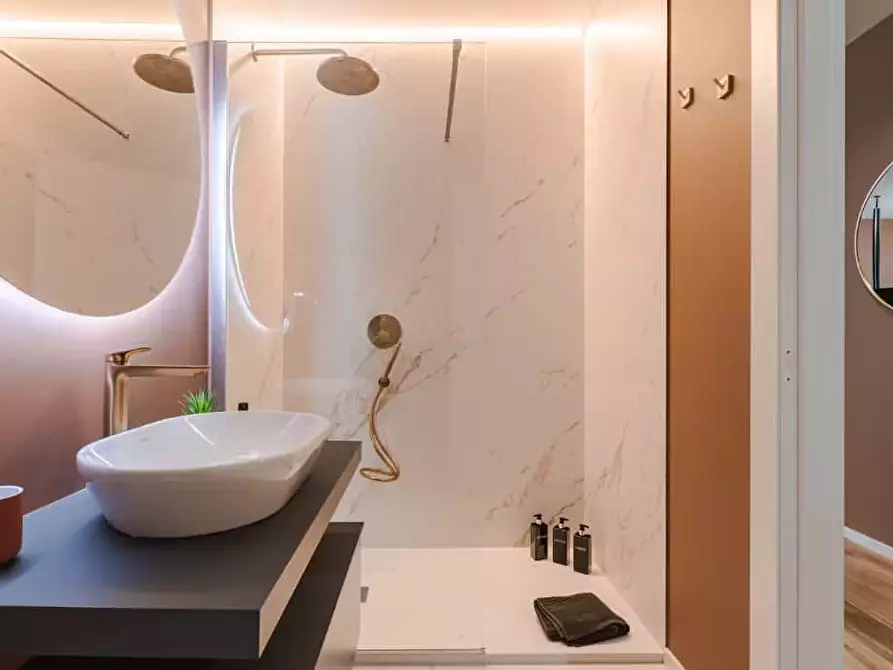 Immagine 10 di Appartamento in affitto  in Via Valdirivo30 a Trieste