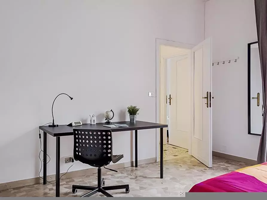 Immagine 3 di Camera in affitto  in Via delle Belle Arti21 a Bologna