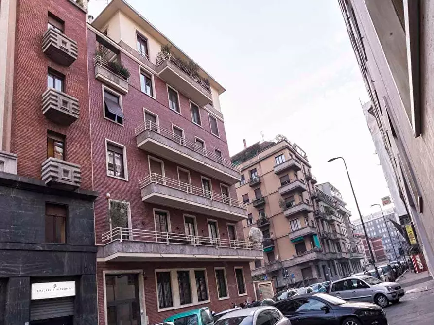 Immagine 48 di Camera in affitto  in Via Giulio Tarra1 a Milano