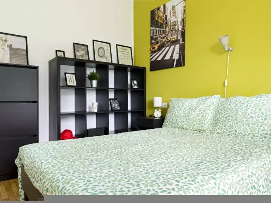 Immagine 3 di Camera in affitto  in Via delle Ande8 a Milano