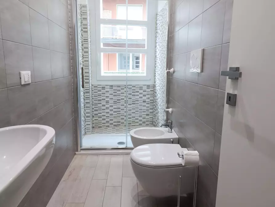 Immagine 15 di Appartamento in affitto  in Via Cenisio57 a Milano