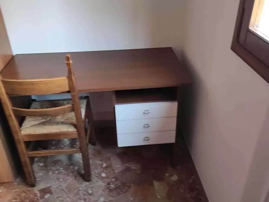 Immagine 1 di Camera in affitto  in Via Leone Pincherle4 a Venezia