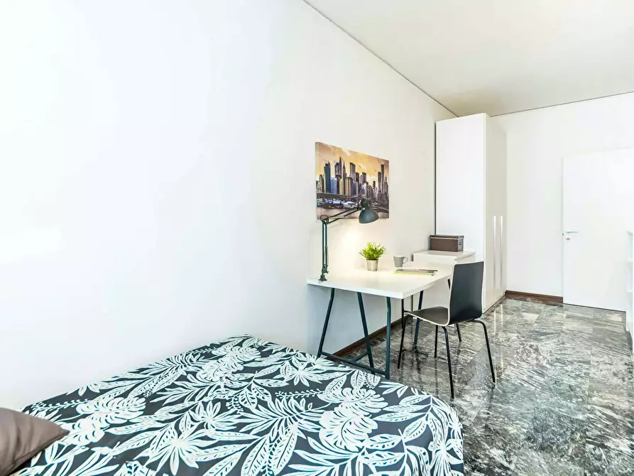 Immagine 1 di Camera in affitto  in Corso del Popolo a Venezia