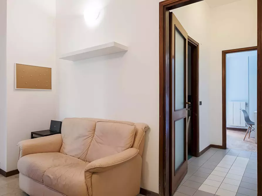 Immagine 10 di Camera in affitto  in Via Curtatone14 a Milano