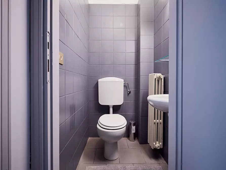 Immagine 22 di Camera in affitto  in Via Ormea85 a Torino