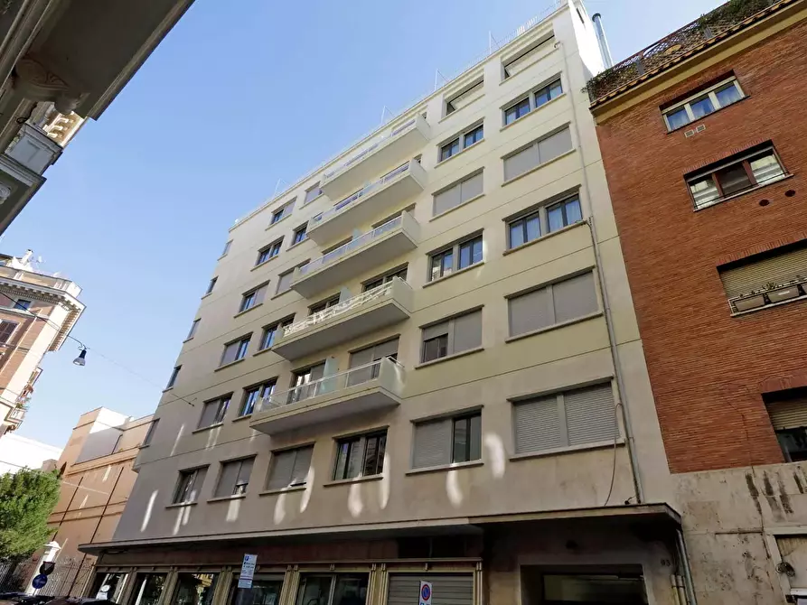 Immagine 18 di Appartamento in affitto  in Via Flavia93 a Roma