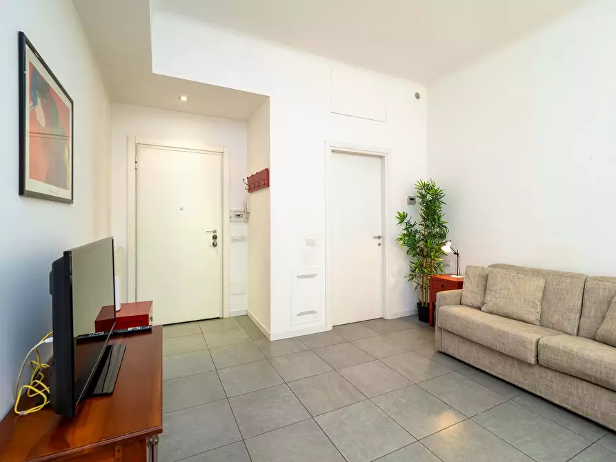 Immagine 9 di Appartamento in affitto  in Via Vigevano a Milano