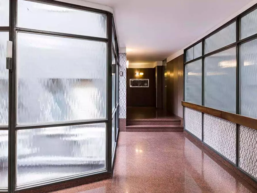 Immagine 17 di Camera in affitto  in Via Cosseria1 a Milano