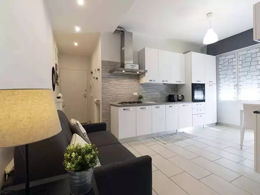 Immagine 4 di Appartamento in affitto  in Via Pasubio84 a Bologna