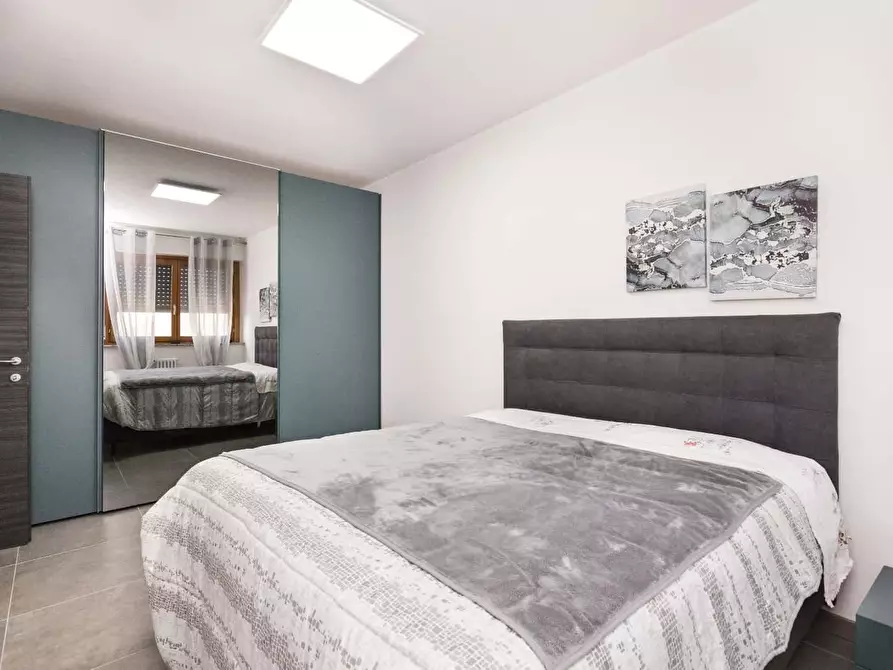 Immagine 8 di Appartamento in affitto  in Via Ugo Tognazzi3 a Milano