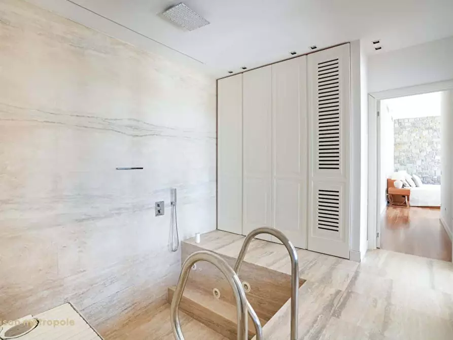 Immagine 9 di Appartamento in affitto  in Strada Antica Torre1 a Cipressa