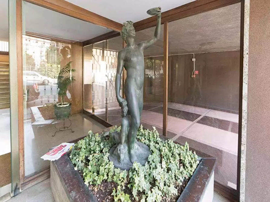 Immagine 11 di Camera in affitto  in Via Carlo Valvassori Peroni68 a Milano