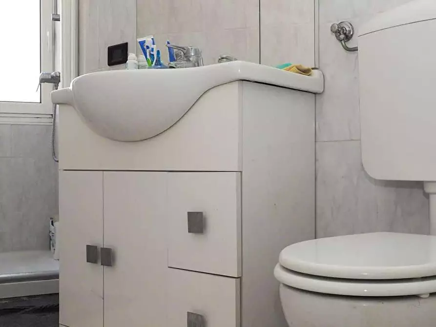 Immagine 18 di Camera in affitto  in Via Privata Ugo Tommei a Milano