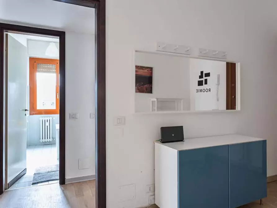 Immagine 17 di Camera in affitto  in Piazza Simone Bolivar3 a Milano