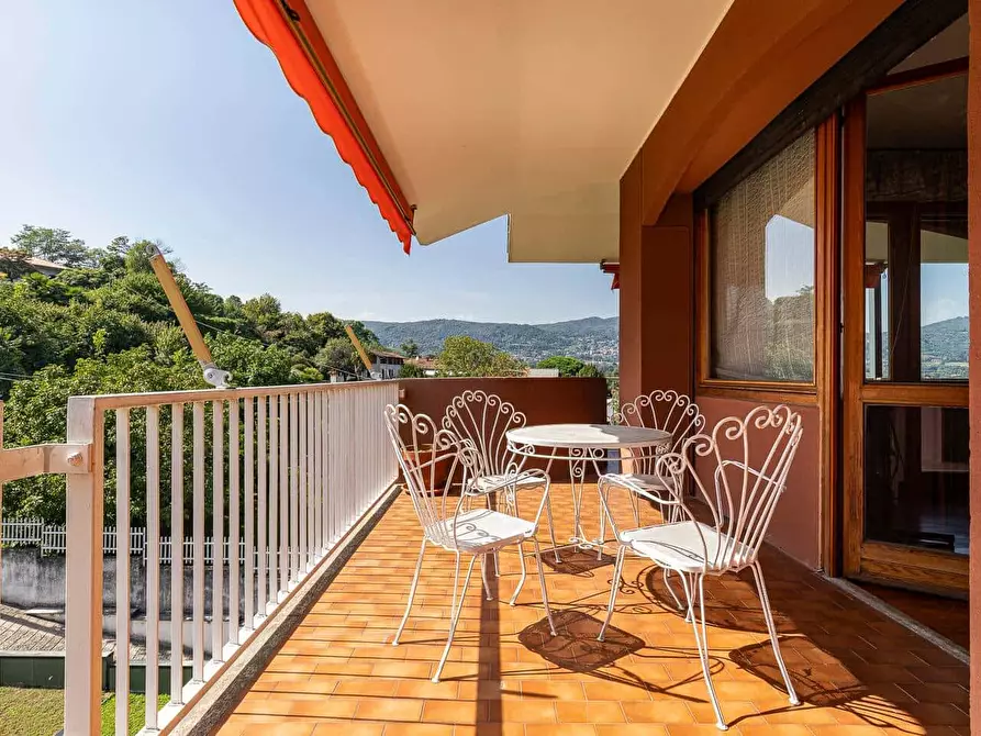 Immagine 22 di Appartamento in affitto  in Via Ghevio6 a Arona