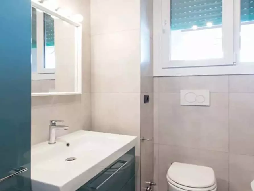 Immagine 13 di Camera in affitto  in Piazza San Lorenzo15 a Buccinasco