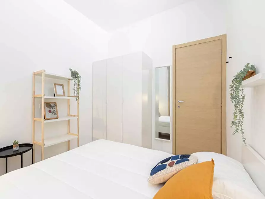 Immagine 1 di Camera in affitto  in Via Amatore Sciesa7 a Milano