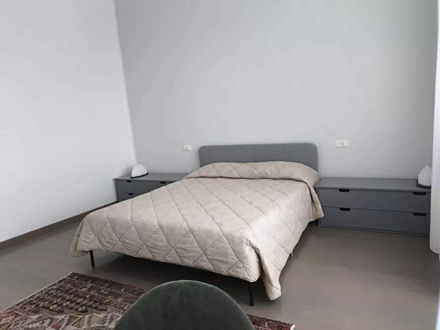 Immagine 13 di Appartamento in affitto  in Via Irnerio9 a Bologna