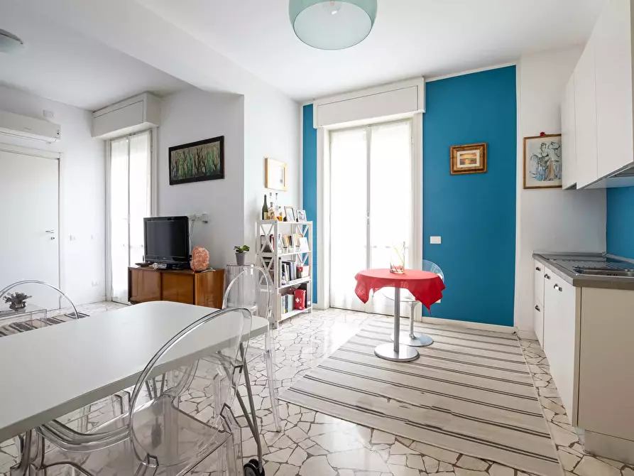Immagine 2 di Appartamento in affitto  in Via Cesare Cesariano6 a Milano