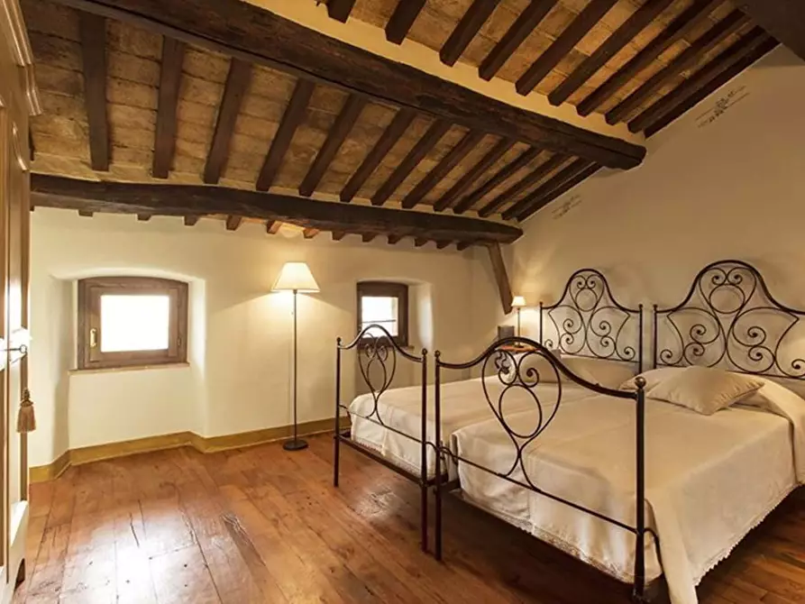 Immagine 16 di Appartamento in affitto  in Via Nazionale a Cortona