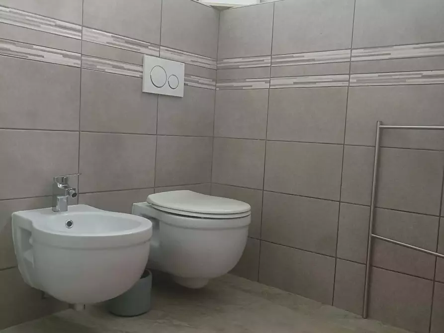 Immagine 35 di Camera in affitto  in Via Castellammare13 a Milano