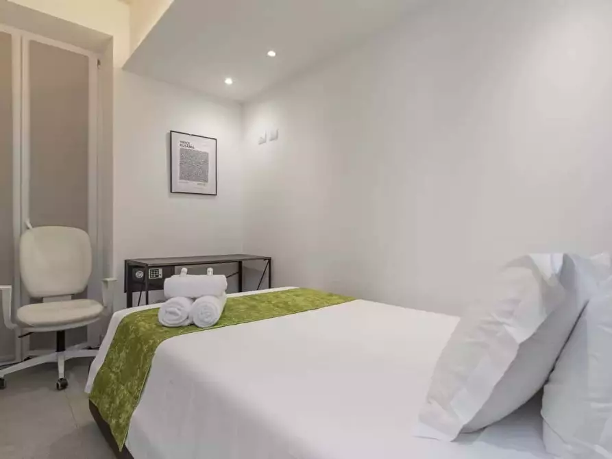 Immagine 5 di Appartamento in affitto  in Via della Moscova27 a Milano