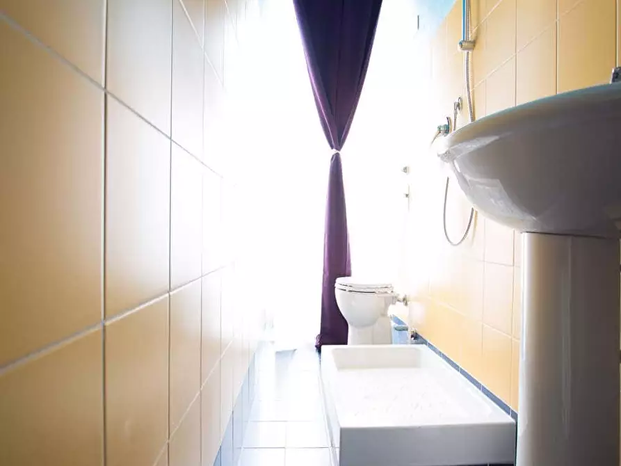 Immagine 5 di Camera in affitto  in Via Adeodato Ressi21 a Milano