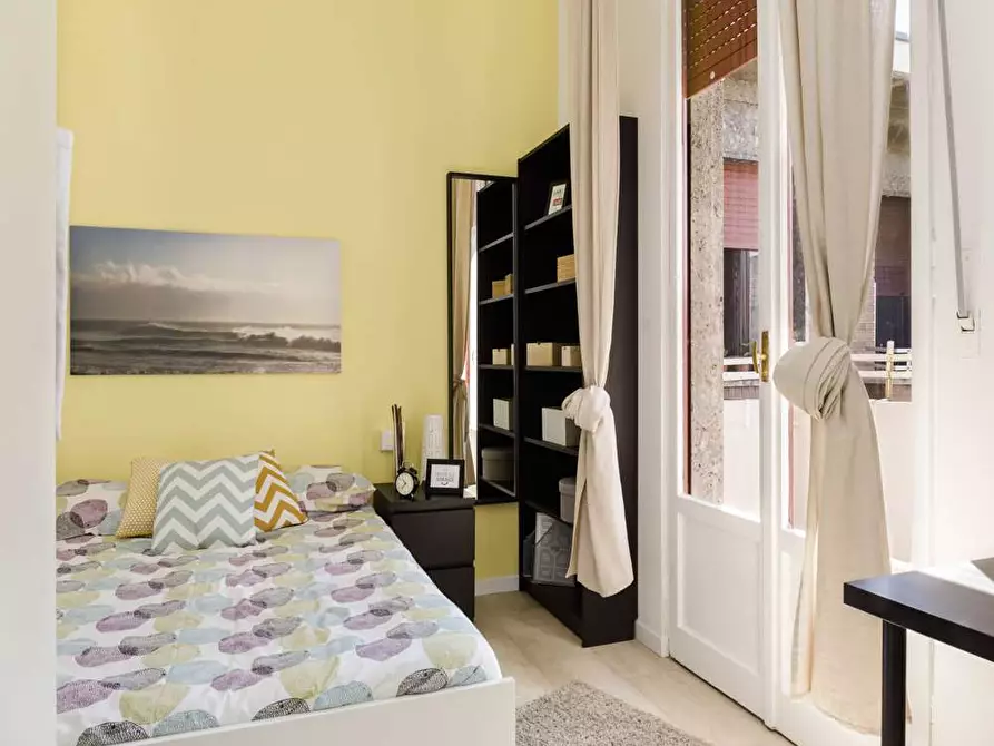 Immagine 2 di Camera in affitto  in Via Salvatore Barzilai9 a Milano