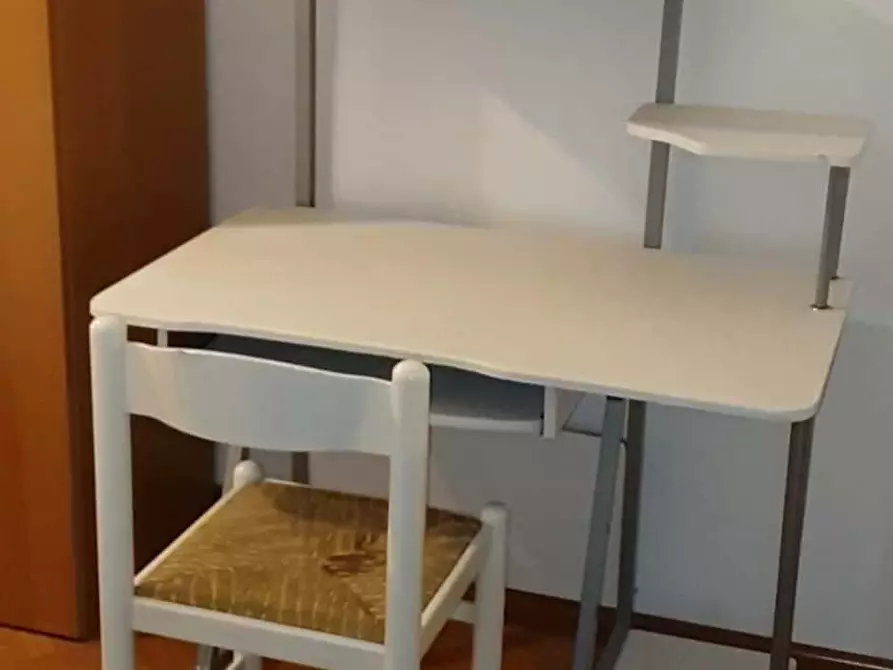Immagine 2 di Camera in affitto  in Via Monsignor Celestino Endrici3 a Trento