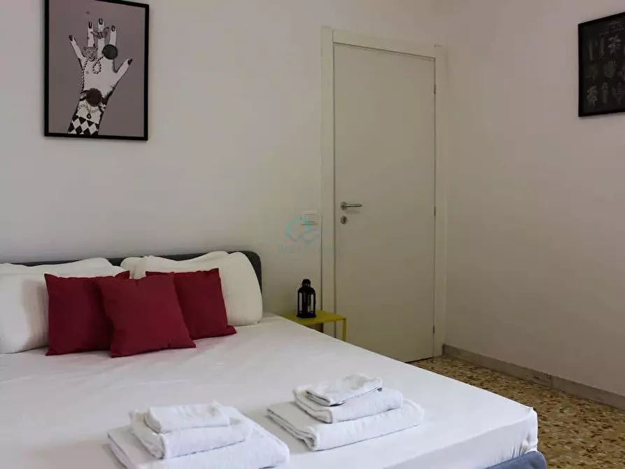 Immagine 13 di Appartamento in affitto  in Via Bellegra35 a Roma