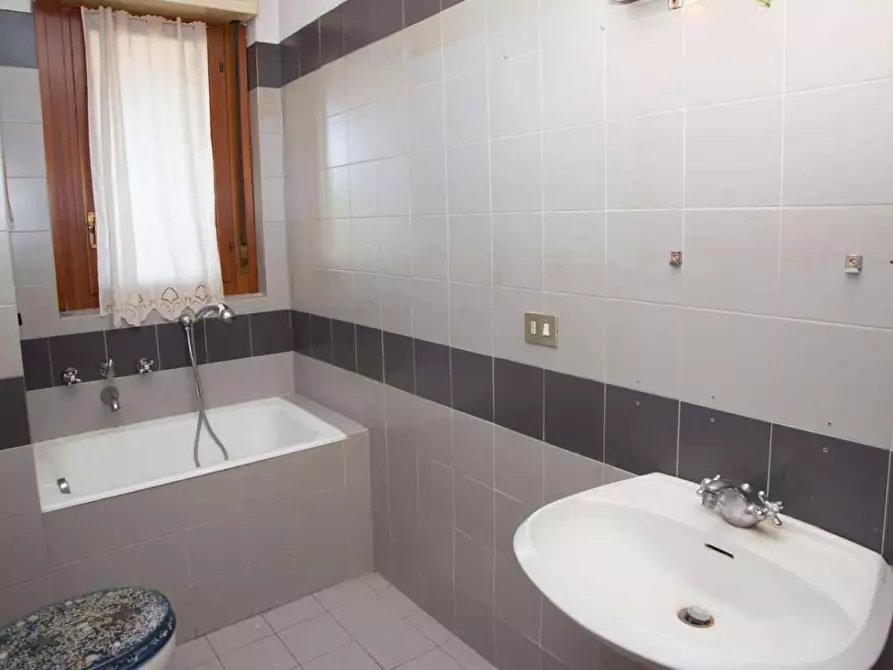 Immagine 14 di Camera in affitto  in Via Nicola Romeo a Milano