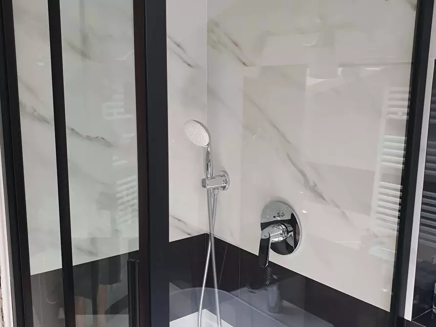 Immagine 16 di Appartamento in affitto  in Via Volturno40 a Roma