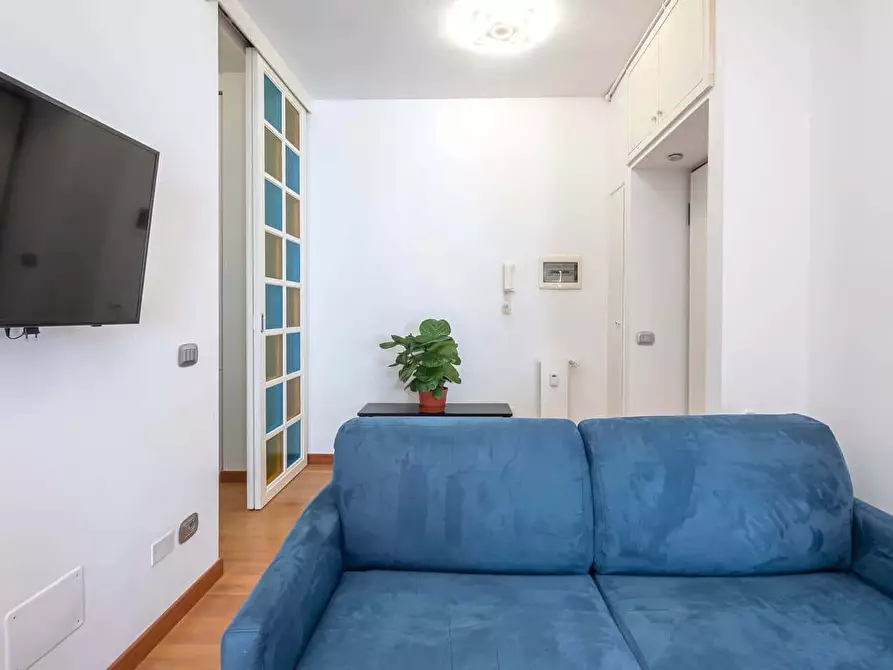 Immagine 1 di Appartamento in affitto  in Via Lodovico Muratori46/9 a Milano