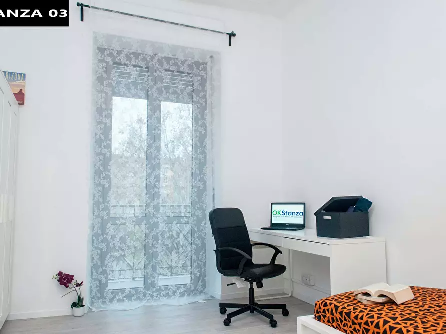 Immagine 2 di Camera in affitto  in Piazza Tancredi Galimberti25 a Torino