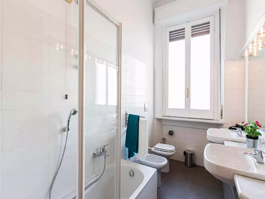 Immagine 37 di Camera in affitto  in Viale Edoardo Jenner64 a Milano