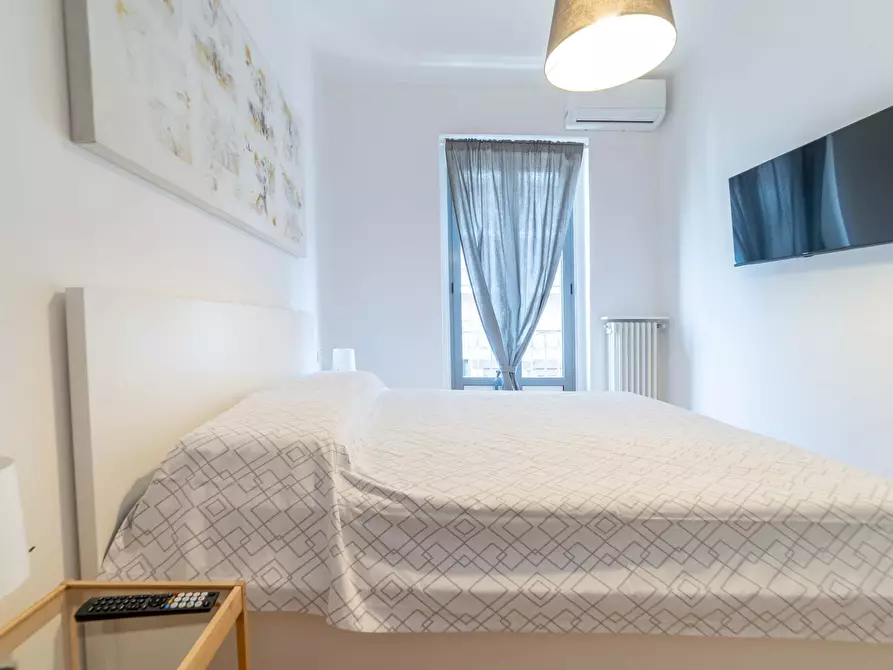Immagine 21 di Appartamento in affitto  in Via Luigi Canonica91 a Milano