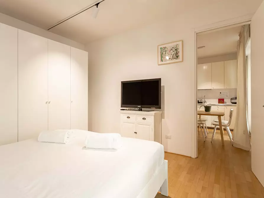 Immagine 13 di Appartamento in affitto  in Via delle Forze Armate13 a Milano