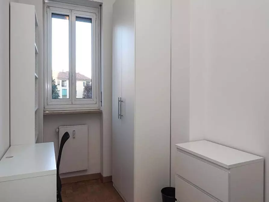 Immagine 4 di Camera in affitto  in Via Vincenzo Giordano Orsini18 a Milano
