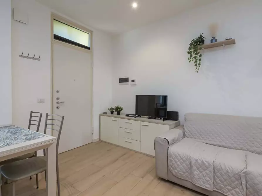 Immagine 13 di Appartamento in affitto  in Via Rogoredo49 a Milano