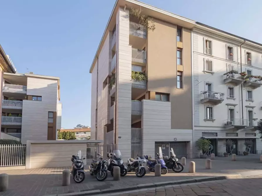 Immagine 31 di Appartamento in affitto  in Via Lodovico Muratori9 a Milano
