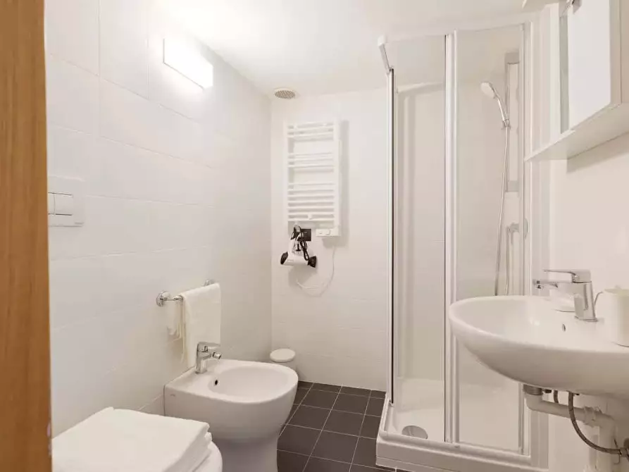 Immagine 9 di Appartamento in affitto  in Corso Magenta25 a Milano