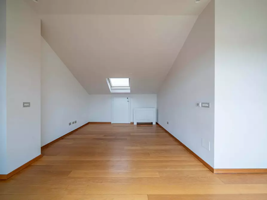 Immagine 12 di Appartamento in affitto  in Corso Vercelli1 a Milano