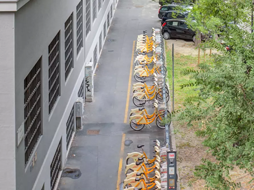 Immagine 6 di Camera in affitto  in Via Stromboli1 a Milano