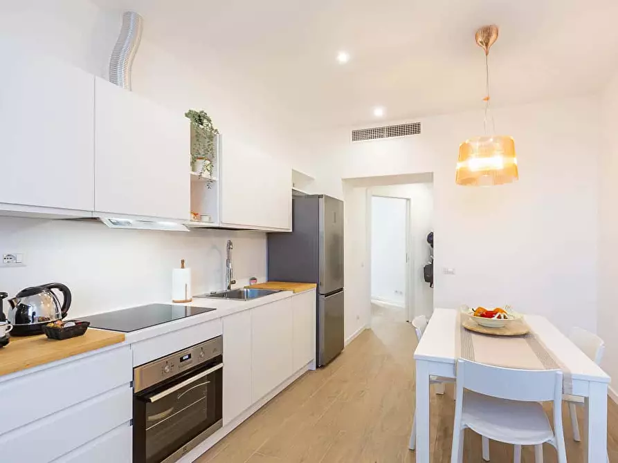 Immagine 24 di Appartamento in affitto  in Viale Nazario Sauro5 a Milano