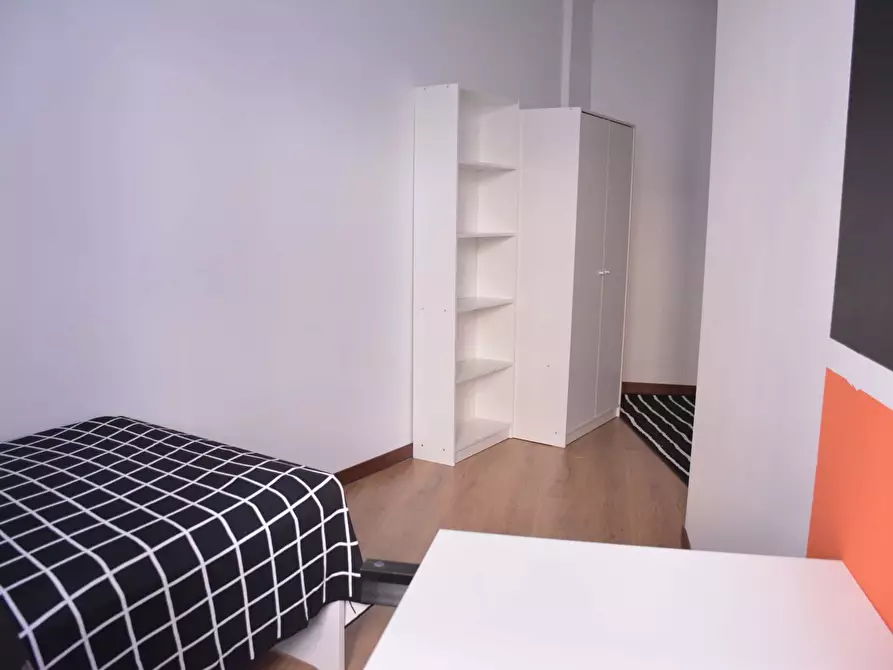 Immagine 3 di Camera in affitto  in Via Tigellio20 a Cagliari